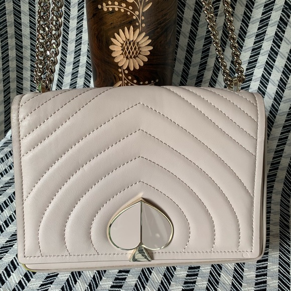 kate spade Handbags - Kate spade Amelia medium flap shoulder crossbody